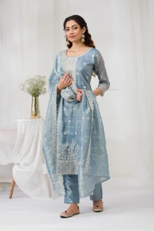 Sea Green Threadwork Semi Crepe Readymade Salwar Suit